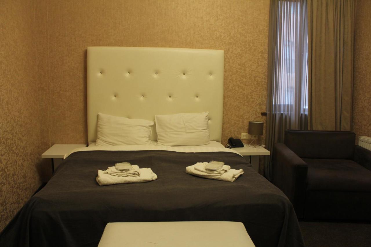 Hotel Plaza تبليسي المظهر الخارجي الصورة